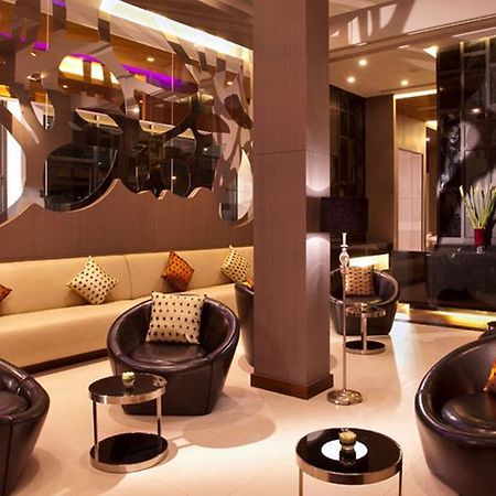 M2 de Bangkok Hotel Bagian luar foto