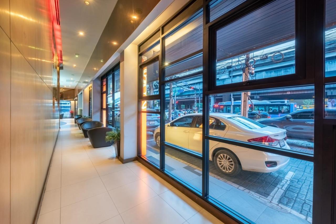 M2 de Bangkok Hotel Bagian luar foto