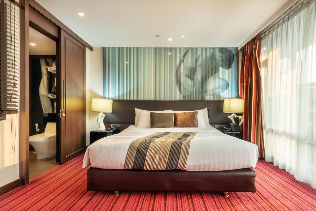 M2 de Bangkok Hotel Bagian luar foto
