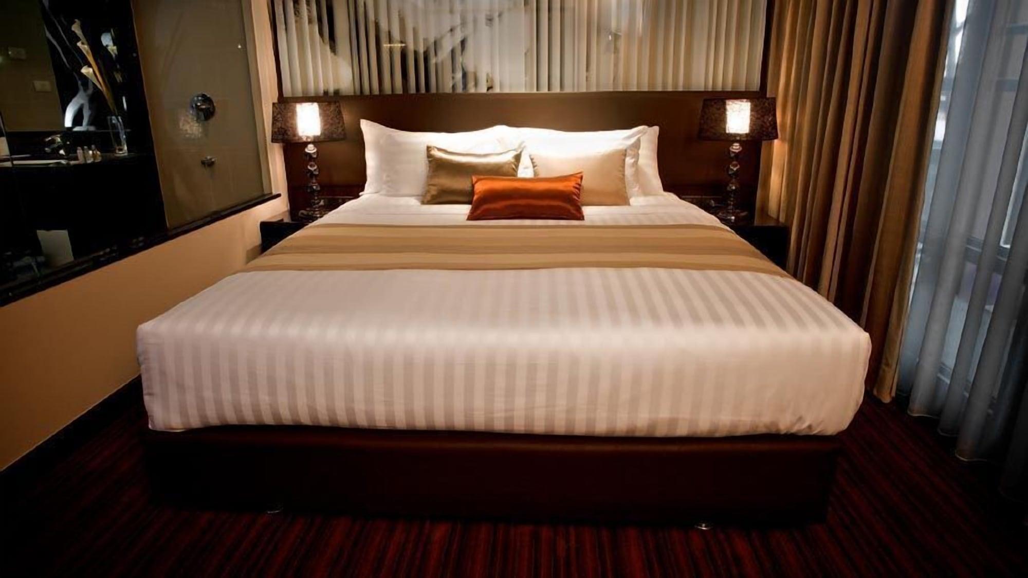 M2 de Bangkok Hotel Bagian luar foto