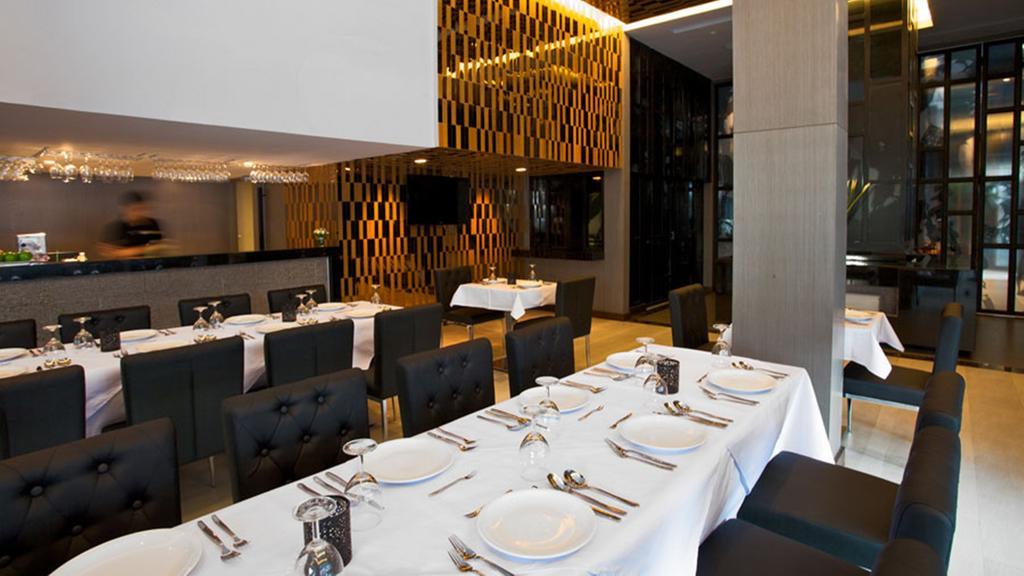 M2 de Bangkok Hotel Bagian luar foto